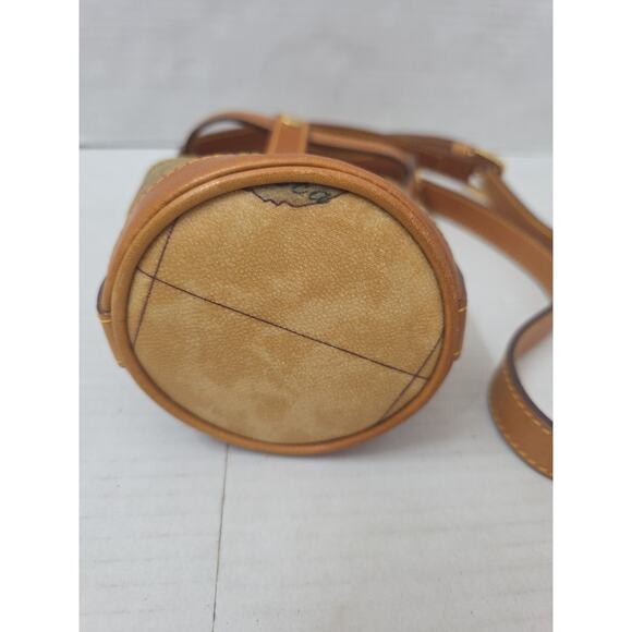 Alviero Martini 1ª Classe Geo Classic Bottle Carrier – Vintage World Map Leather - Picture 4 of 8